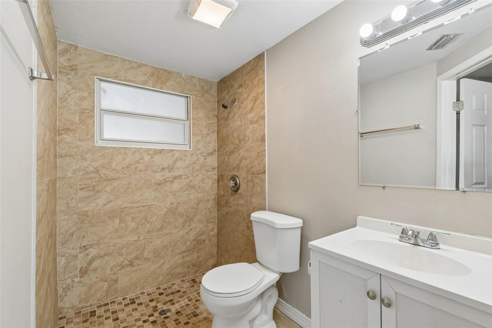 ORANGE LAKE VILLAGE - Residential