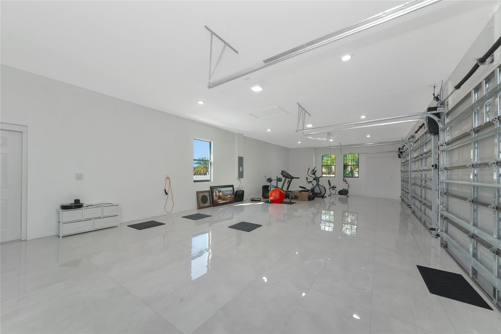 PALMA SOLA BAY HOMESTEADS - Residential