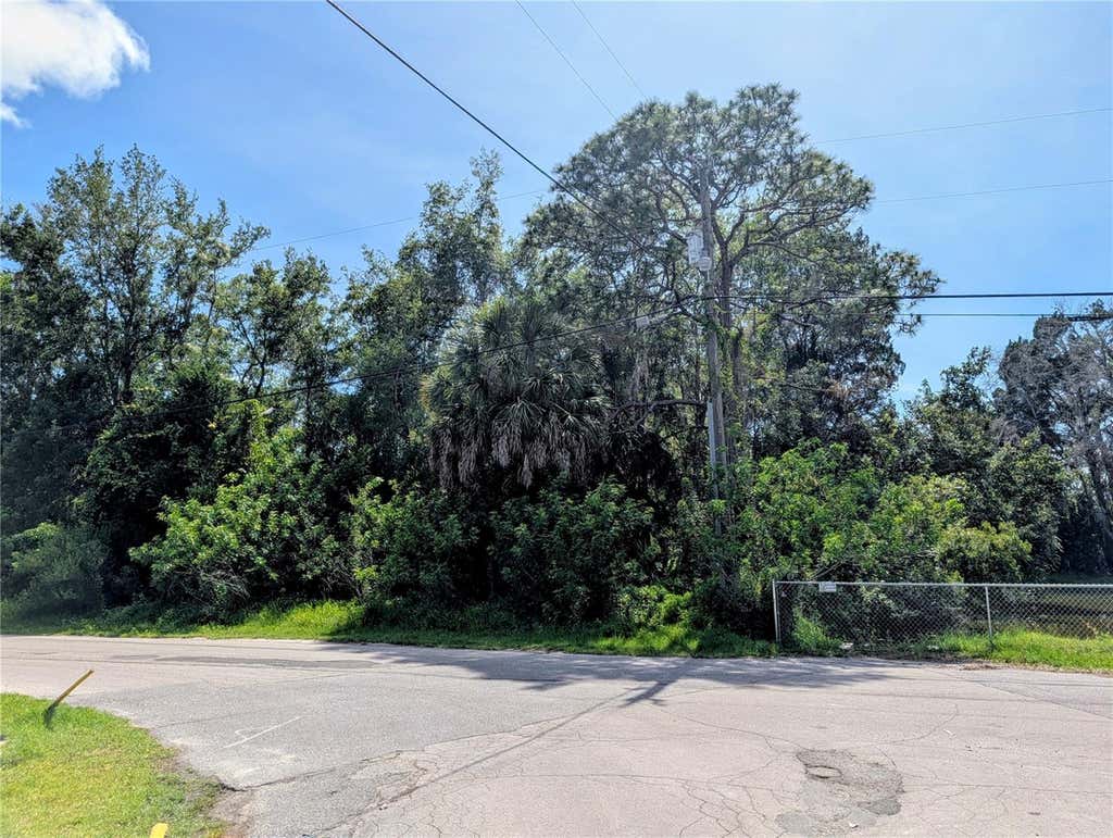 Photo of Tbd Dayton, Hudson, FL 34667 (MLS # W7886260)