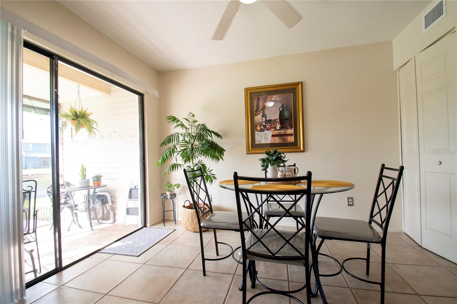 HAMPTON PARK TWNHMS UN 1 - Residential