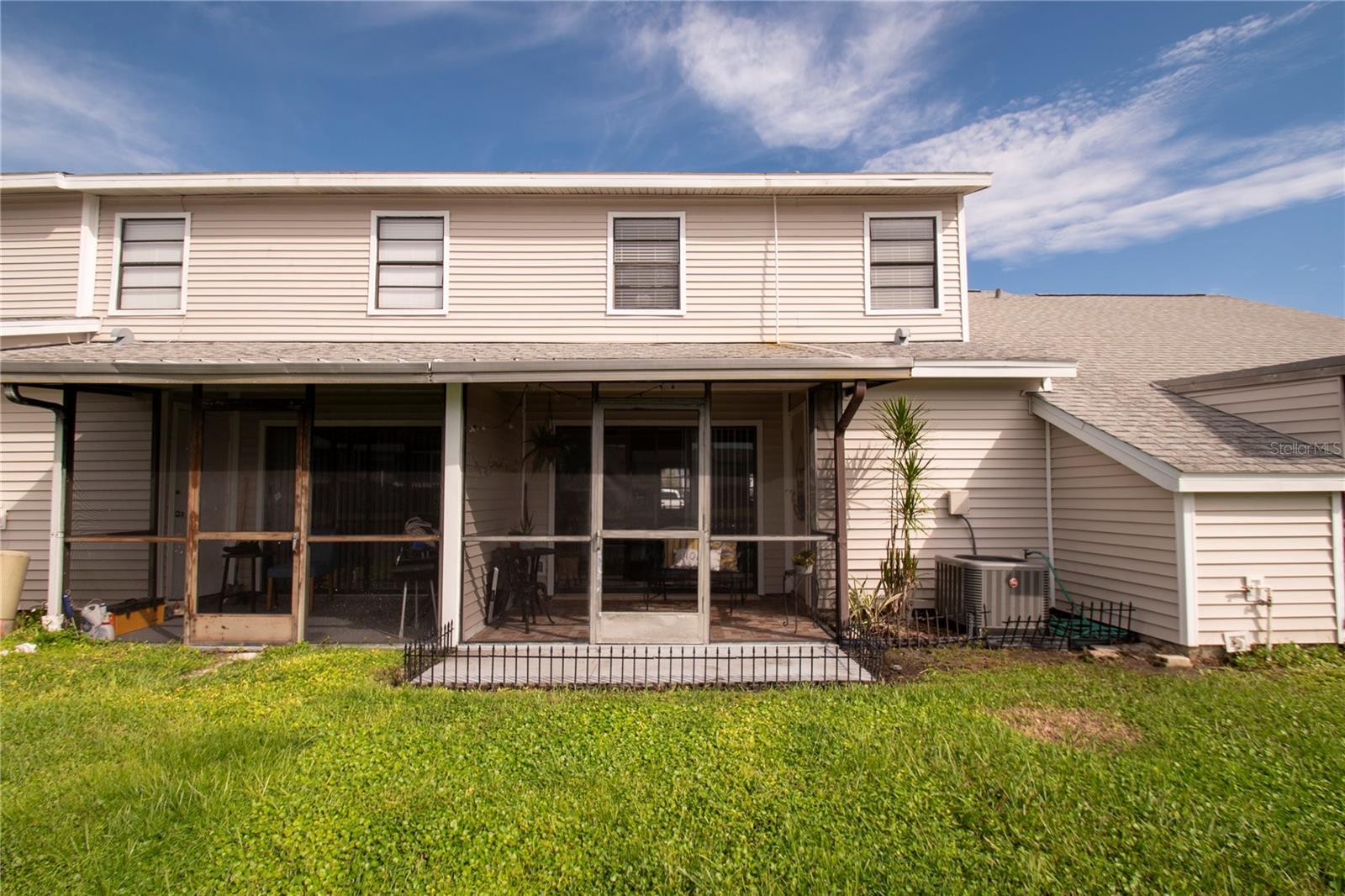 HAMPTON PARK TWNHMS UN 1 - Residential