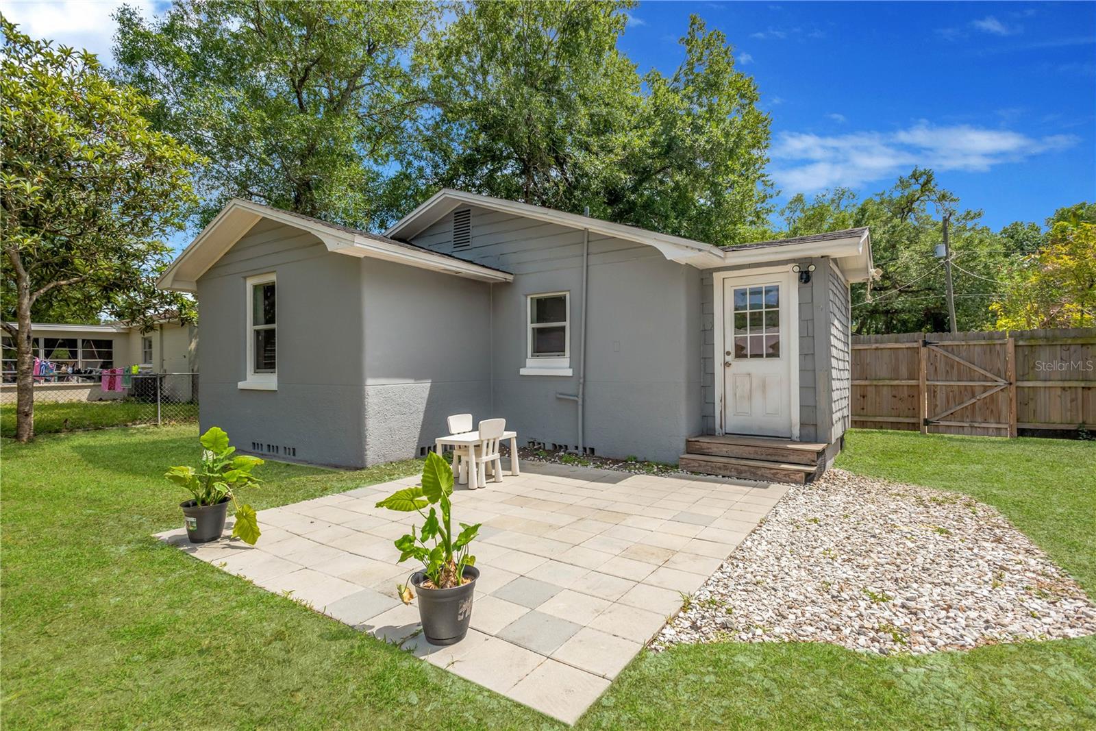 VISTA BONITA - Residential