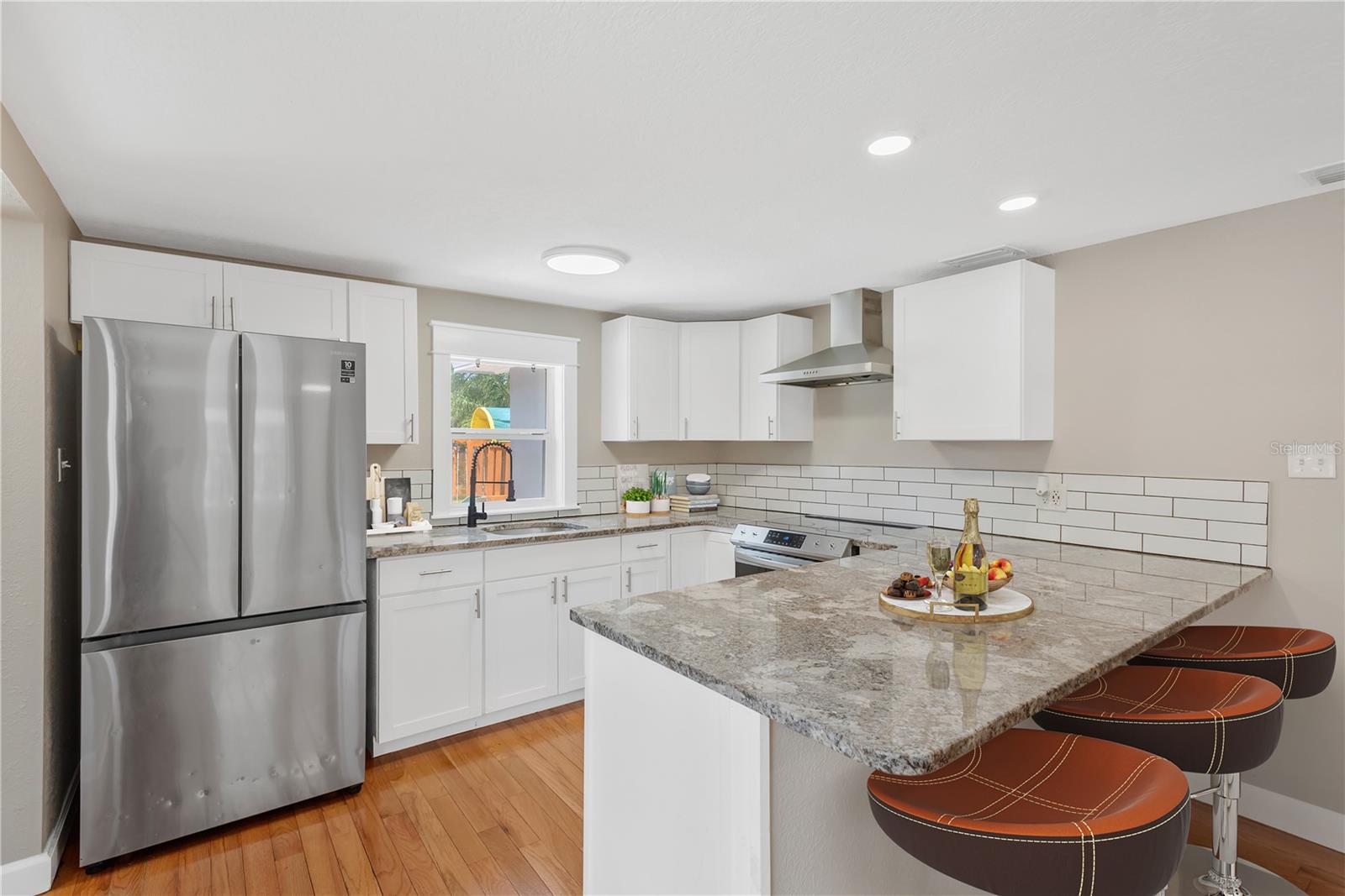 VISTA BONITA - Residential