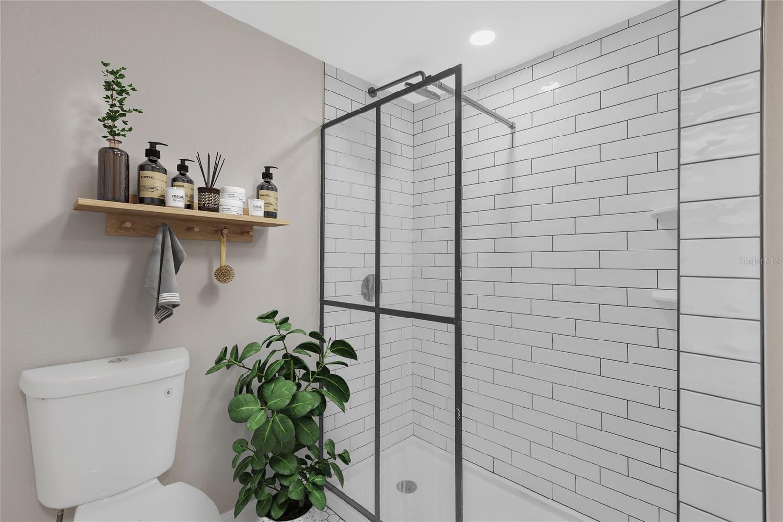 VISTA BONITA - Residential