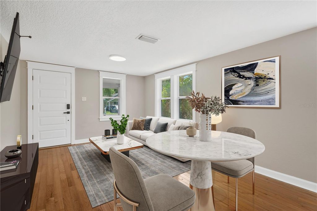 Photo of 1910 E Henry Avenue, Tampa, FL 33610 (MLS # TB8494892)