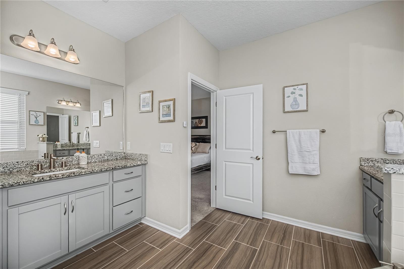 OASIS/WEST VLGS PH 2 REP - Residential