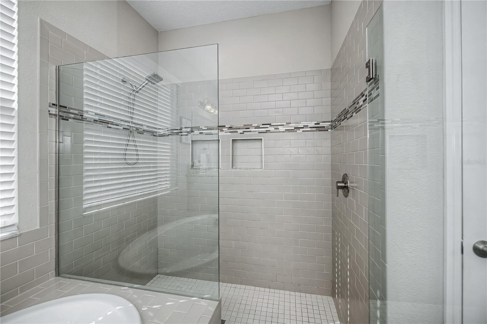 OASIS/WEST VLGS PH 2 REP - Residential