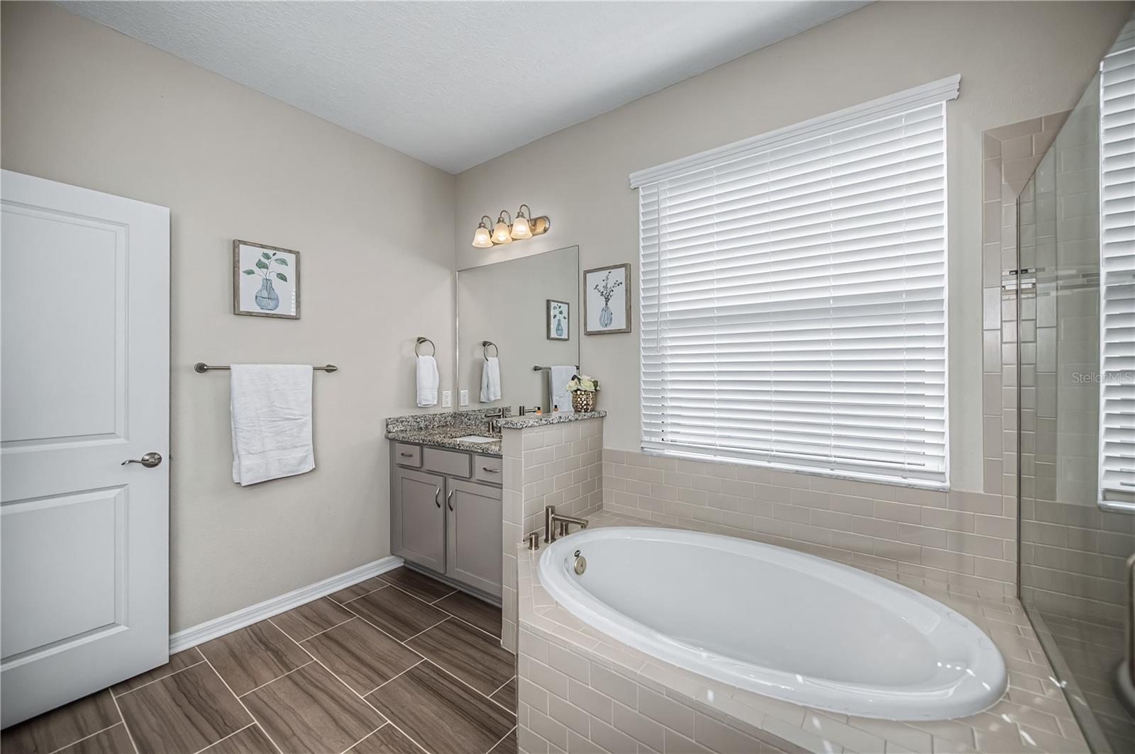 OASIS/WEST VLGS PH 2 REP - Residential