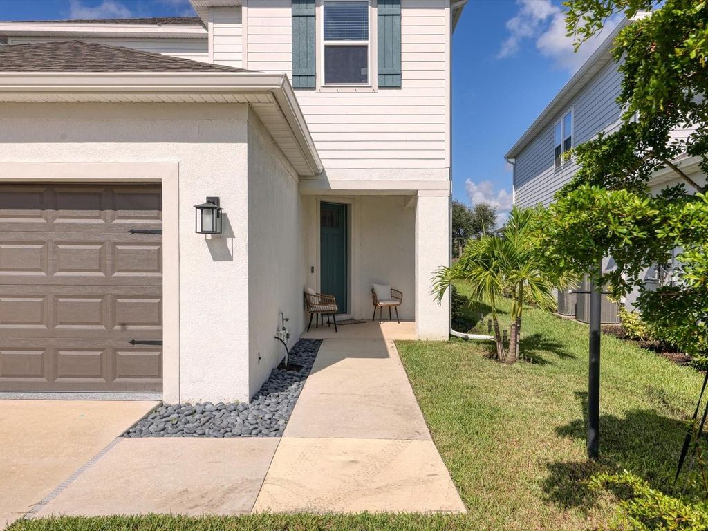 Photo of 9040 Tequila Sunrise Drive, Sarasota, FL 34241 (MLS # A4664873)