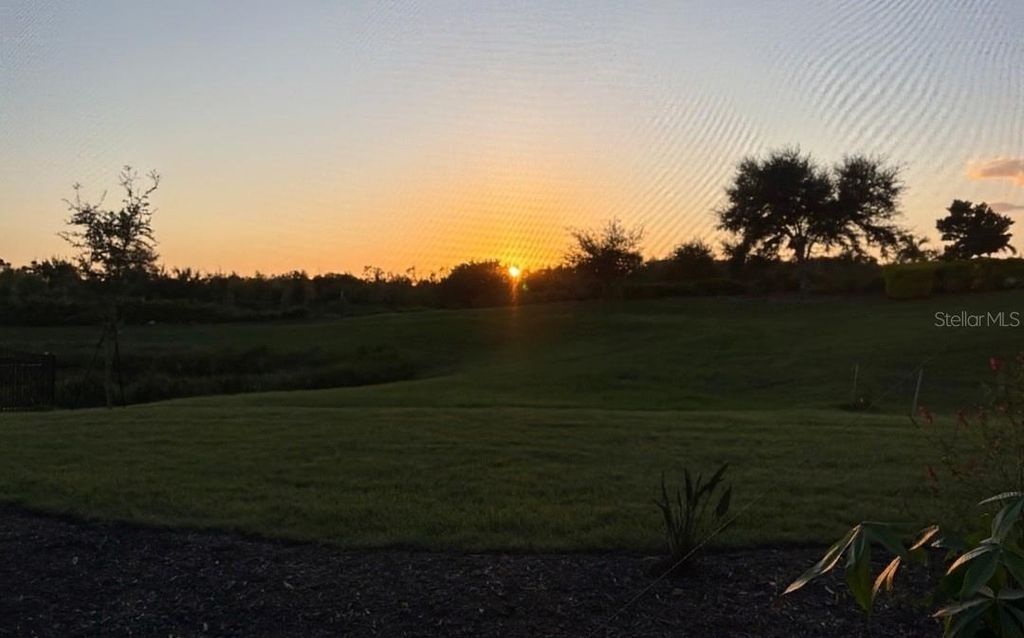 Photo of 9040 Tequila Sunrise Drive, Sarasota, FL 34241 (MLS # A4664873)