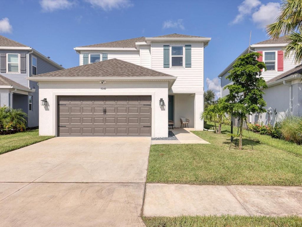 Photo of 9040 Tequila Sunrise Drive, Sarasota, FL 34241 (MLS # A4664873)