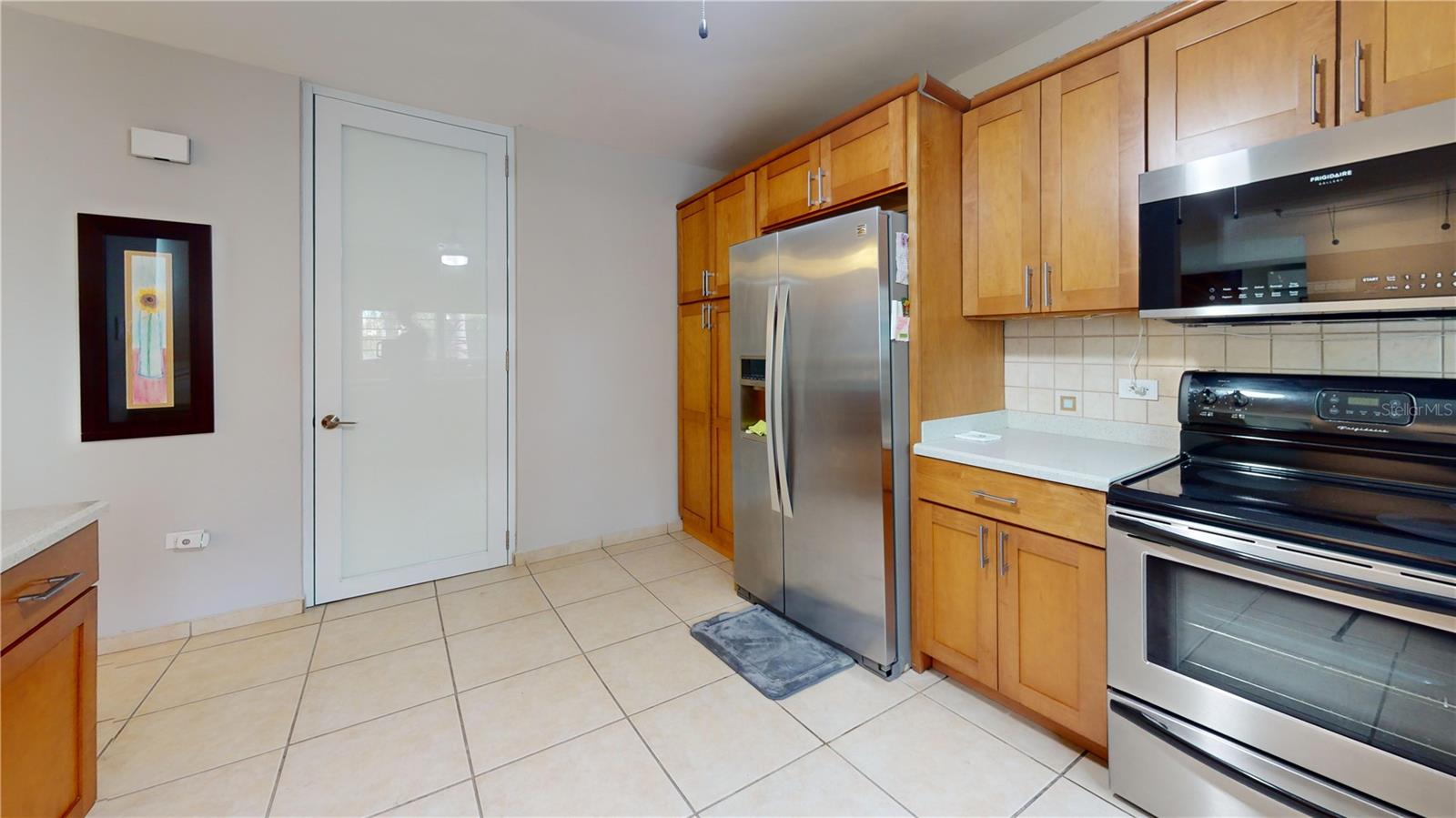 LOS ALTOS DE ESCORIAL - Residential Lease