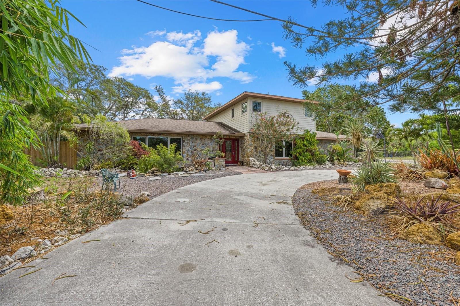 ACREAGE - Residential