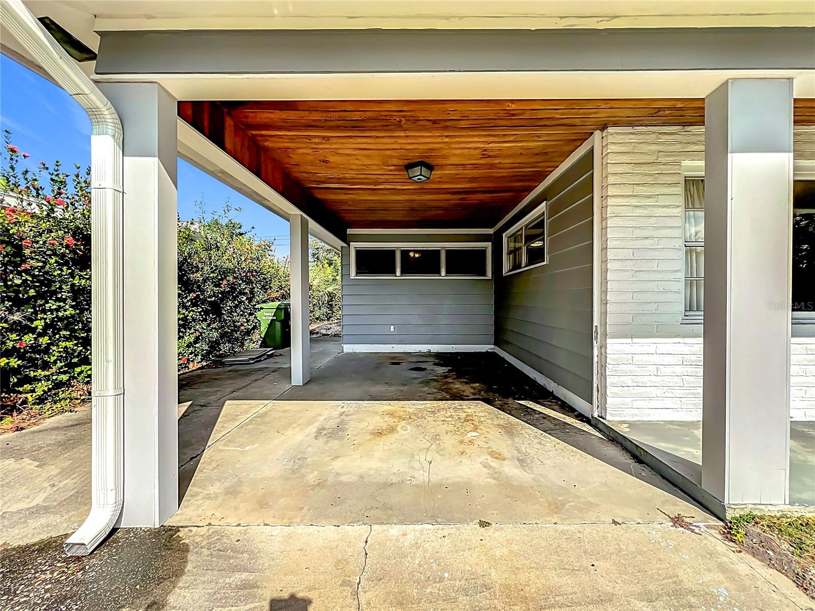 PATRICIA MANOR - Residential Lease