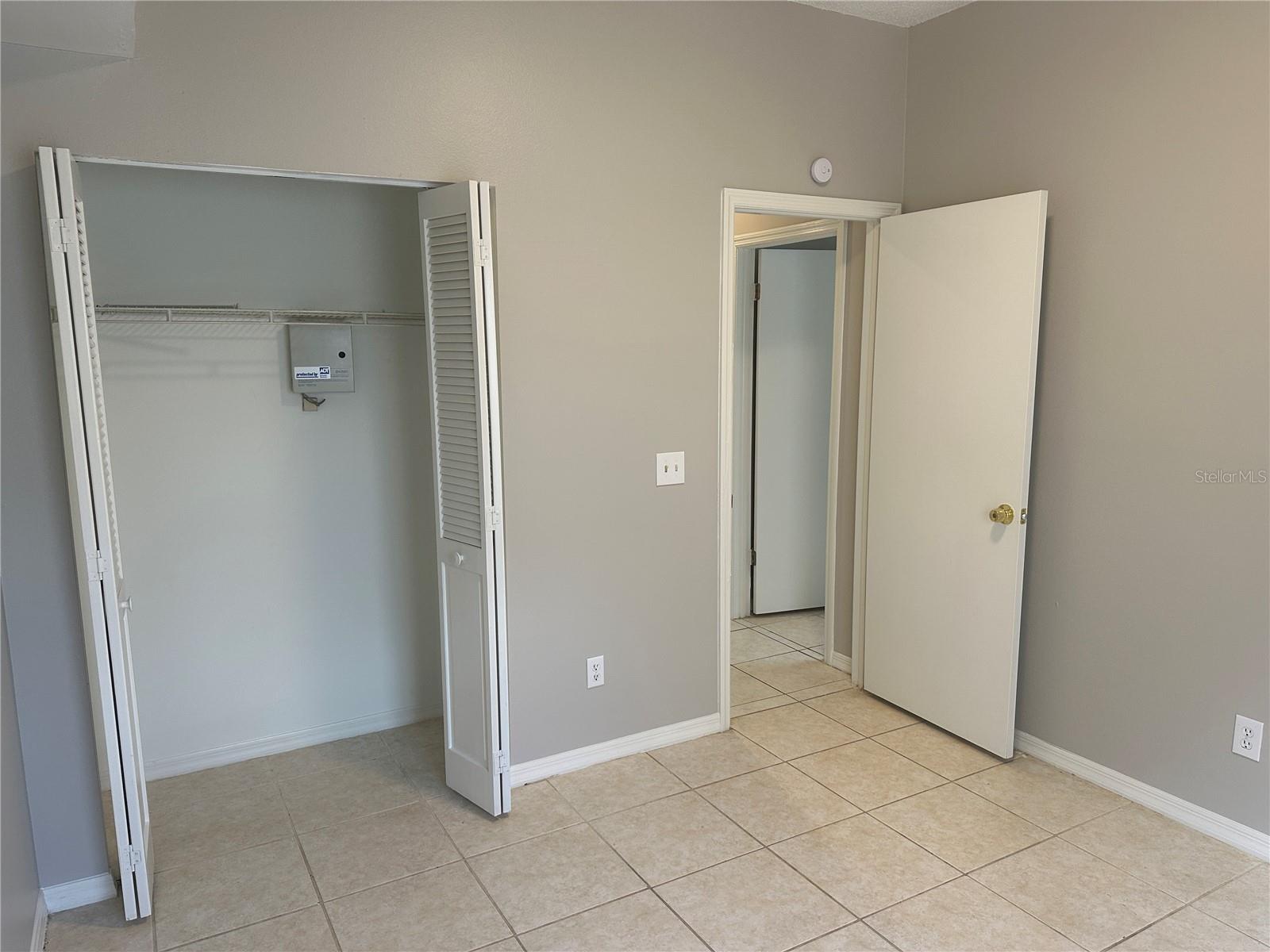 BOYETTE SPGS SEC A UN #2 - Residential Lease