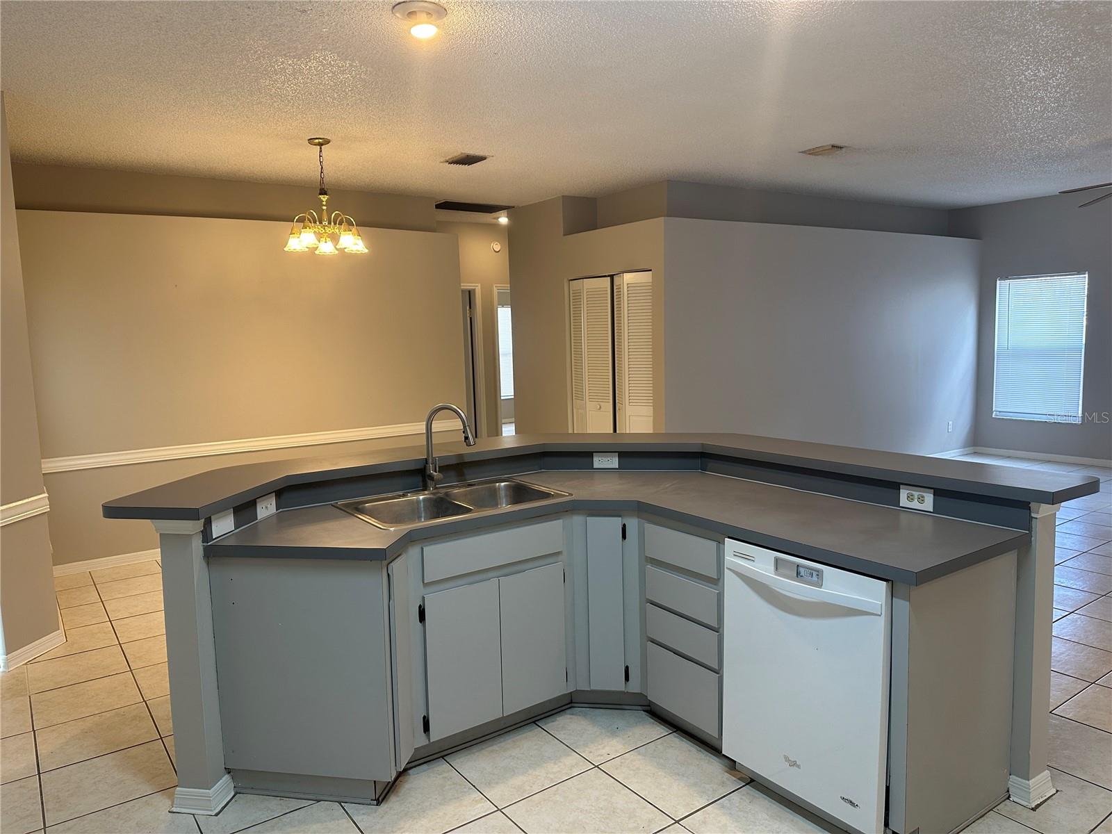 BOYETTE SPGS SEC A UN #2 - Residential Lease