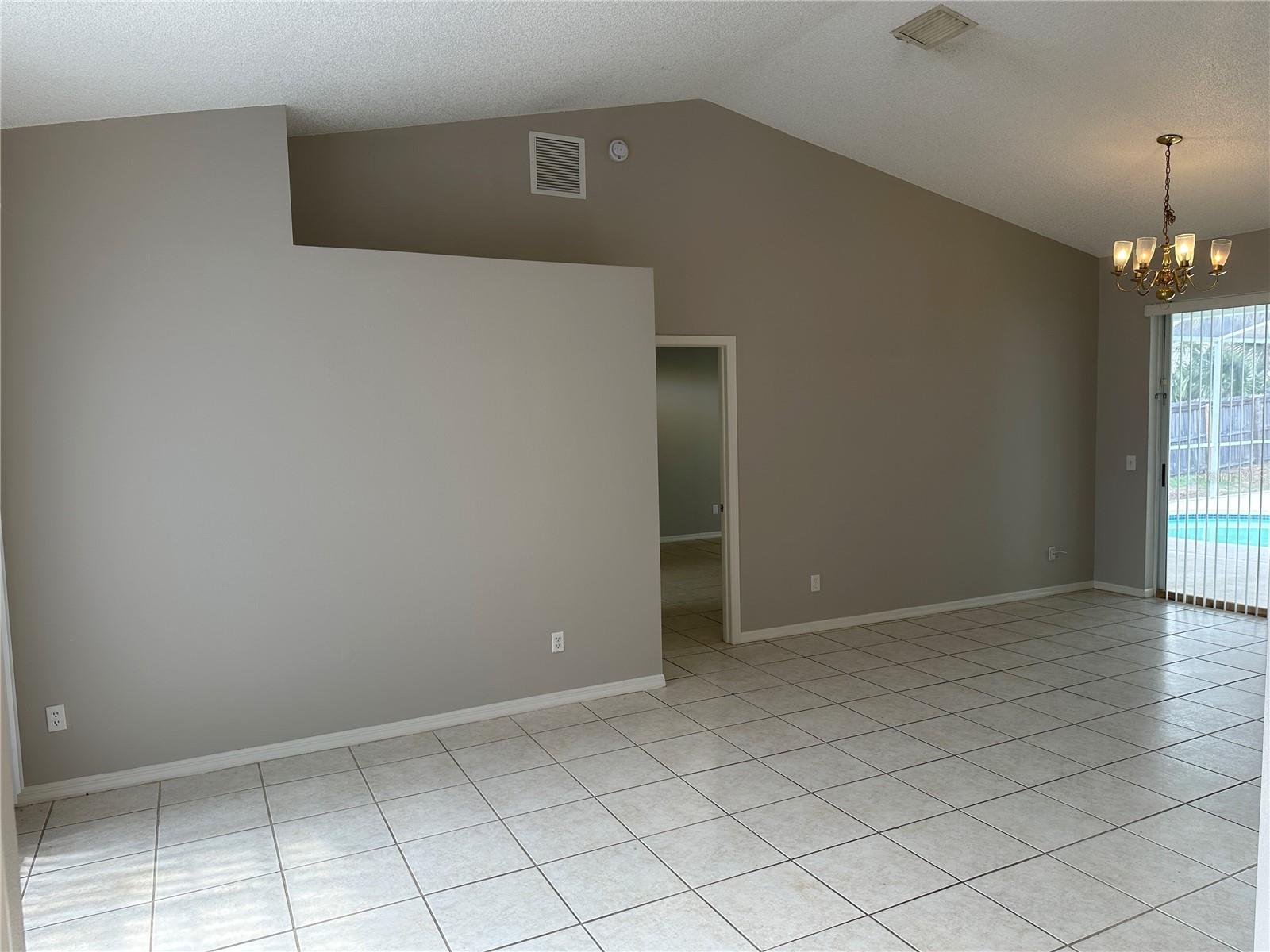 BOYETTE SPGS SEC A UN #2 - Residential Lease