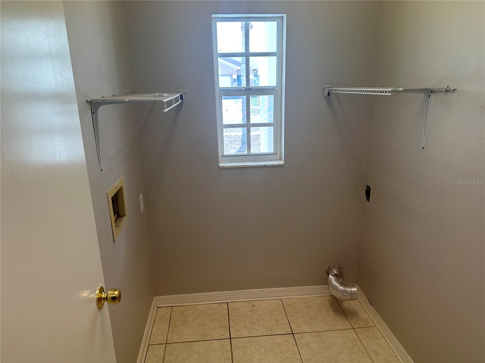 BOYETTE SPGS SEC A UN #2 - Residential Lease