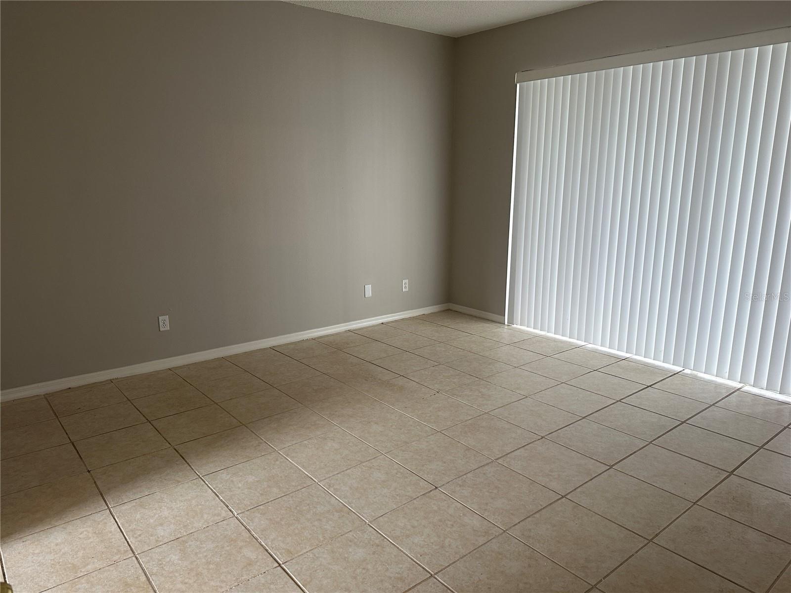 BOYETTE SPGS SEC A UN #2 - Residential Lease