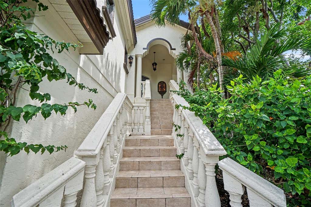 Photo of 11523 Andy Rosse Lane, Captiva, FL 33924 (MLS # TB8520085)
