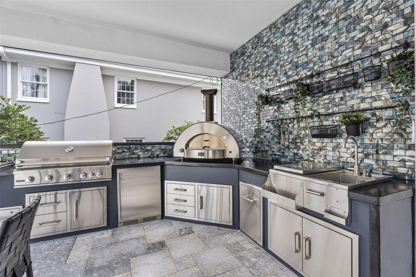 SNELL ISLE BRIGHTWATERS SEC 1 REP - Residential