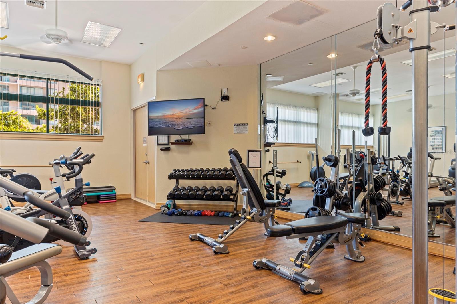 ULTIMAR TWO CONDO - Residential