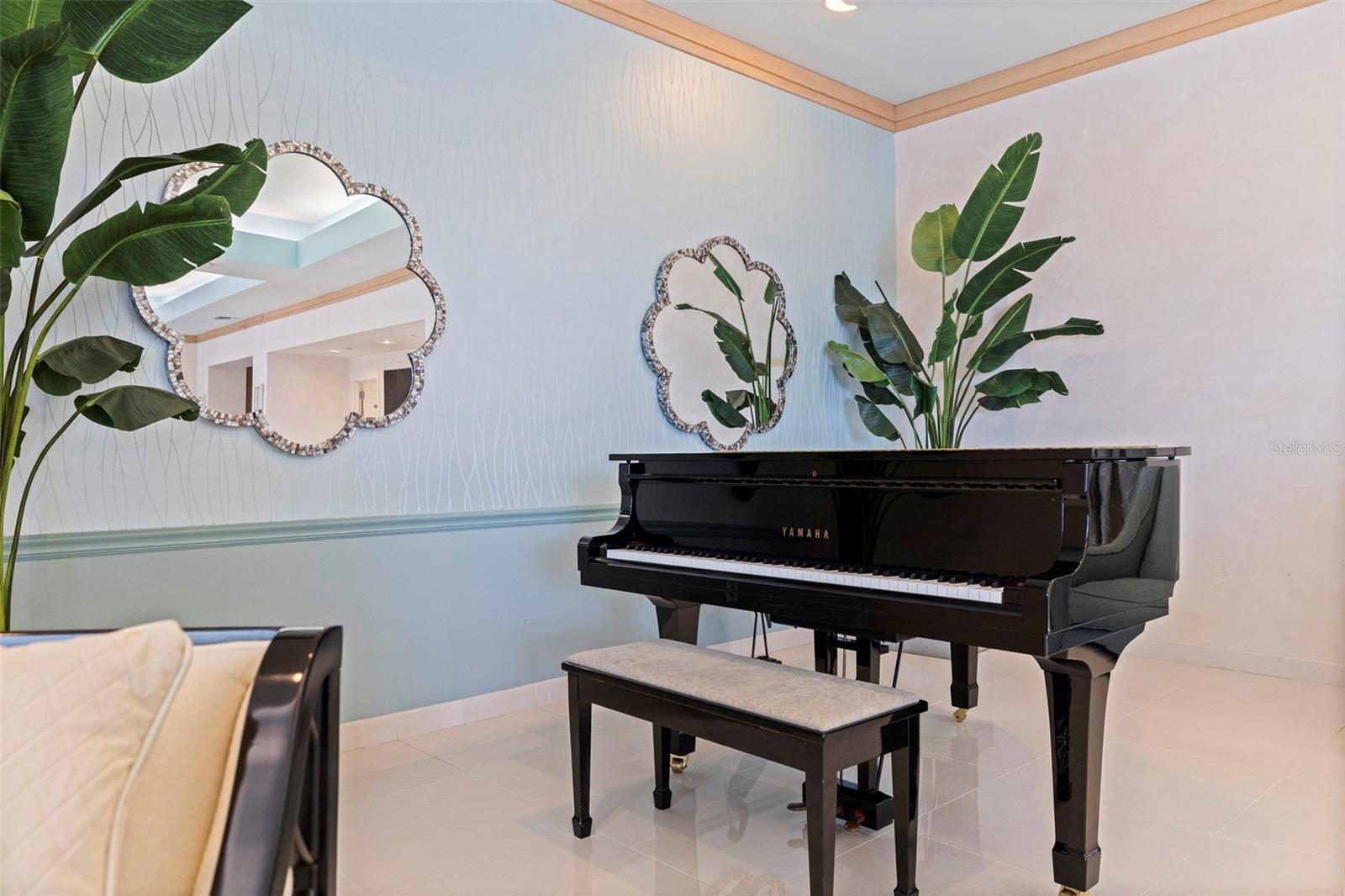 ULTIMAR TWO CONDO - Residential