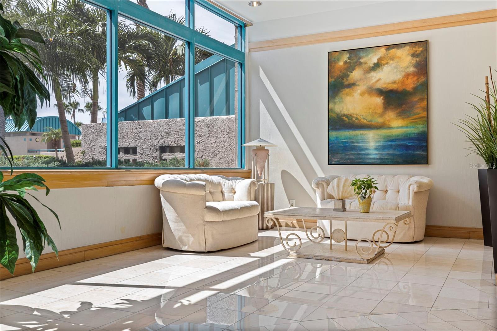 ULTIMAR TWO CONDO - Residential