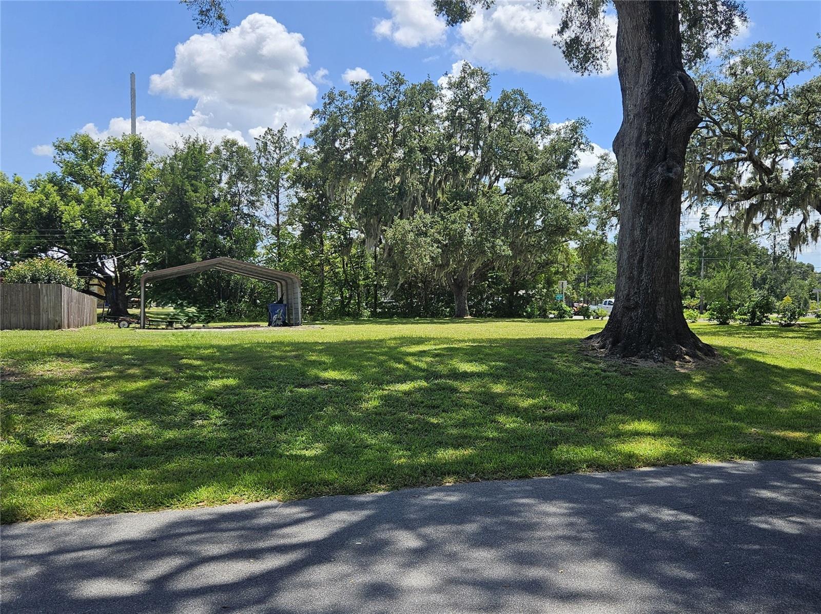 828 OVERHILL ROAD