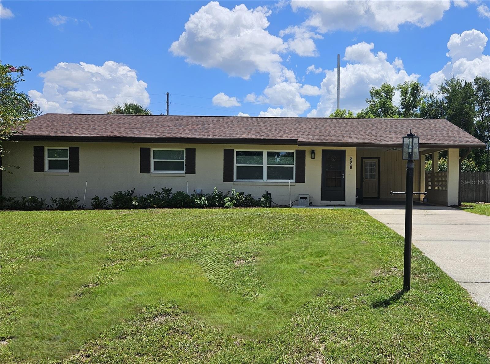 828 OVERHILL ROAD