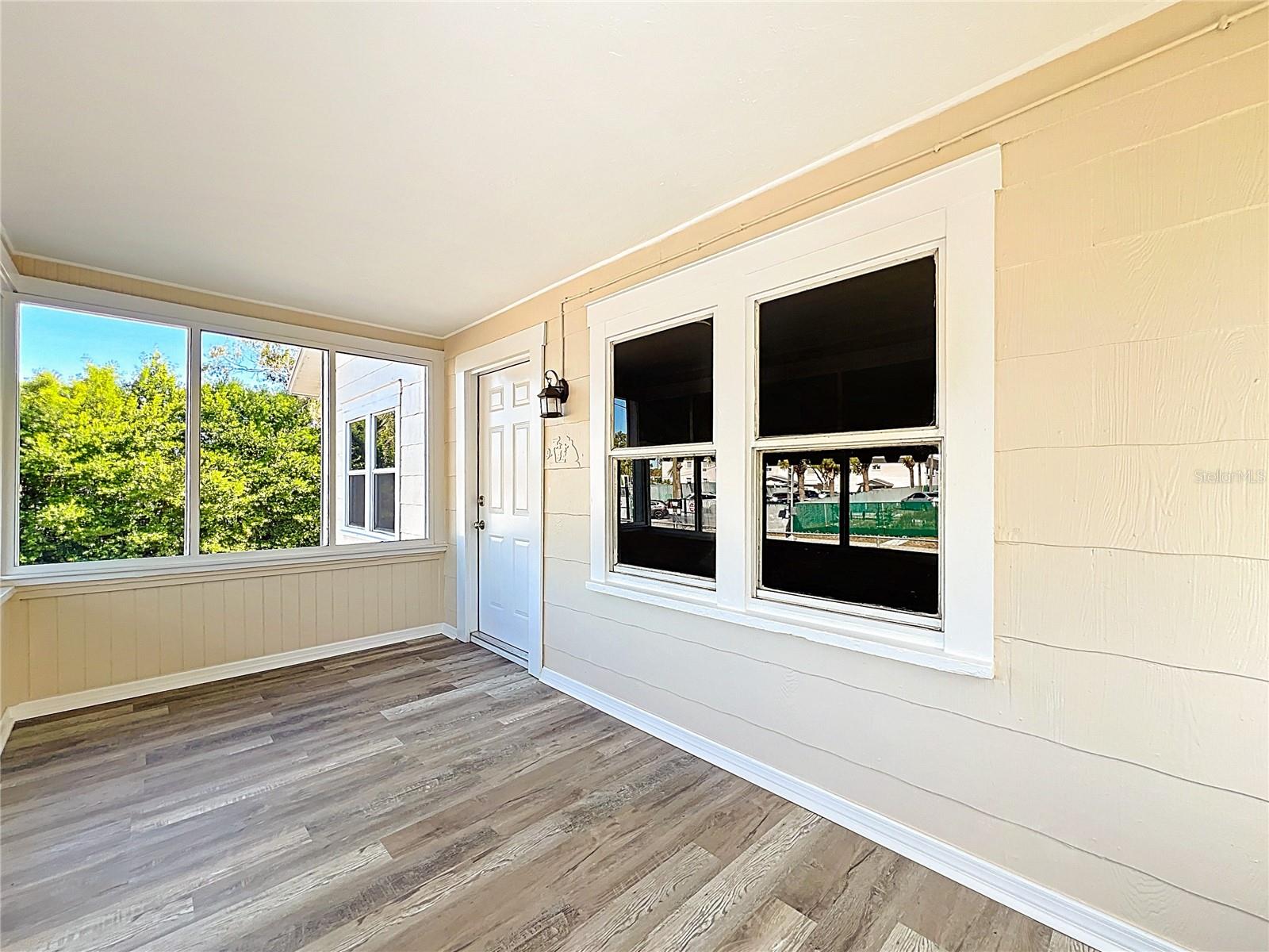 CROMWELL HEIGHTS - Residential