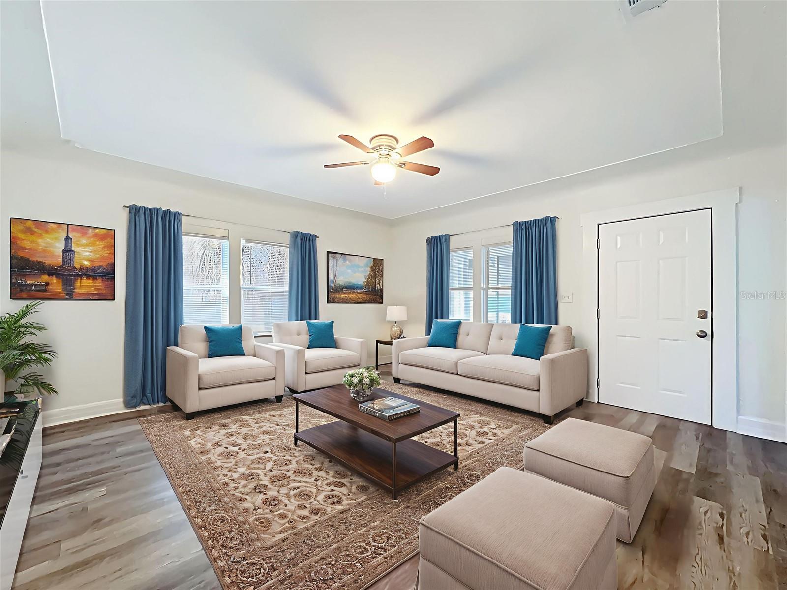 CROMWELL HEIGHTS - Residential