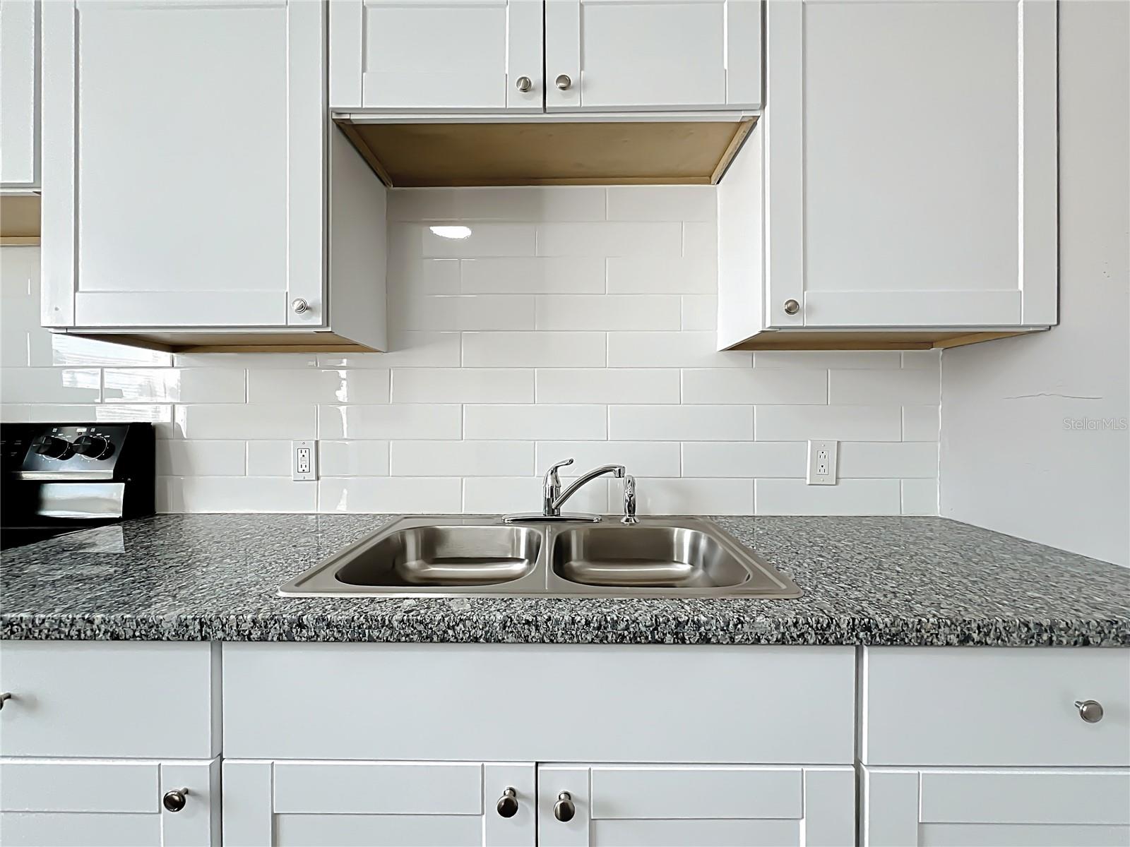 CROMWELL HEIGHTS - Residential