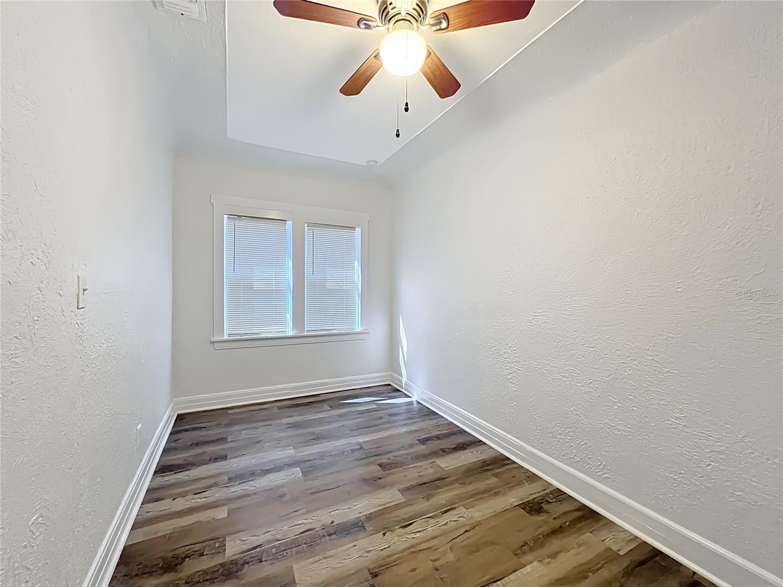 CROMWELL HEIGHTS - Residential