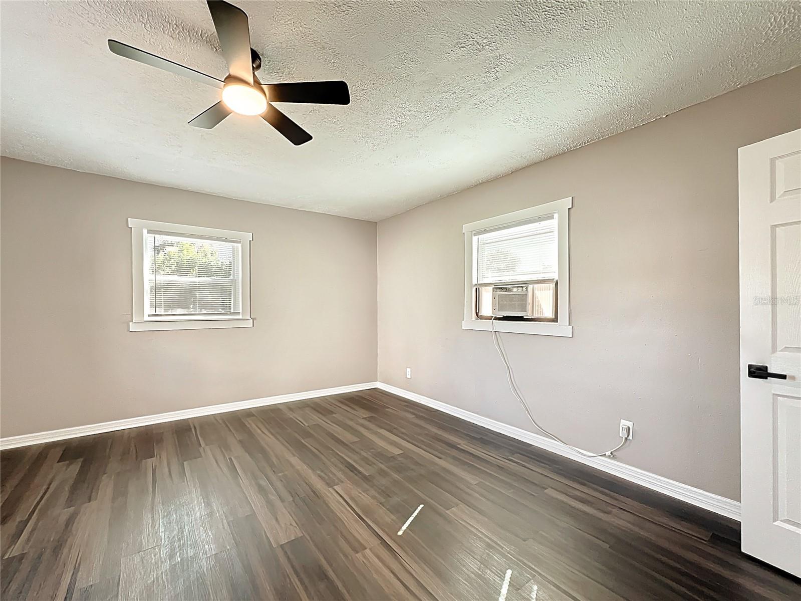 CROMWELL HEIGHTS - Residential