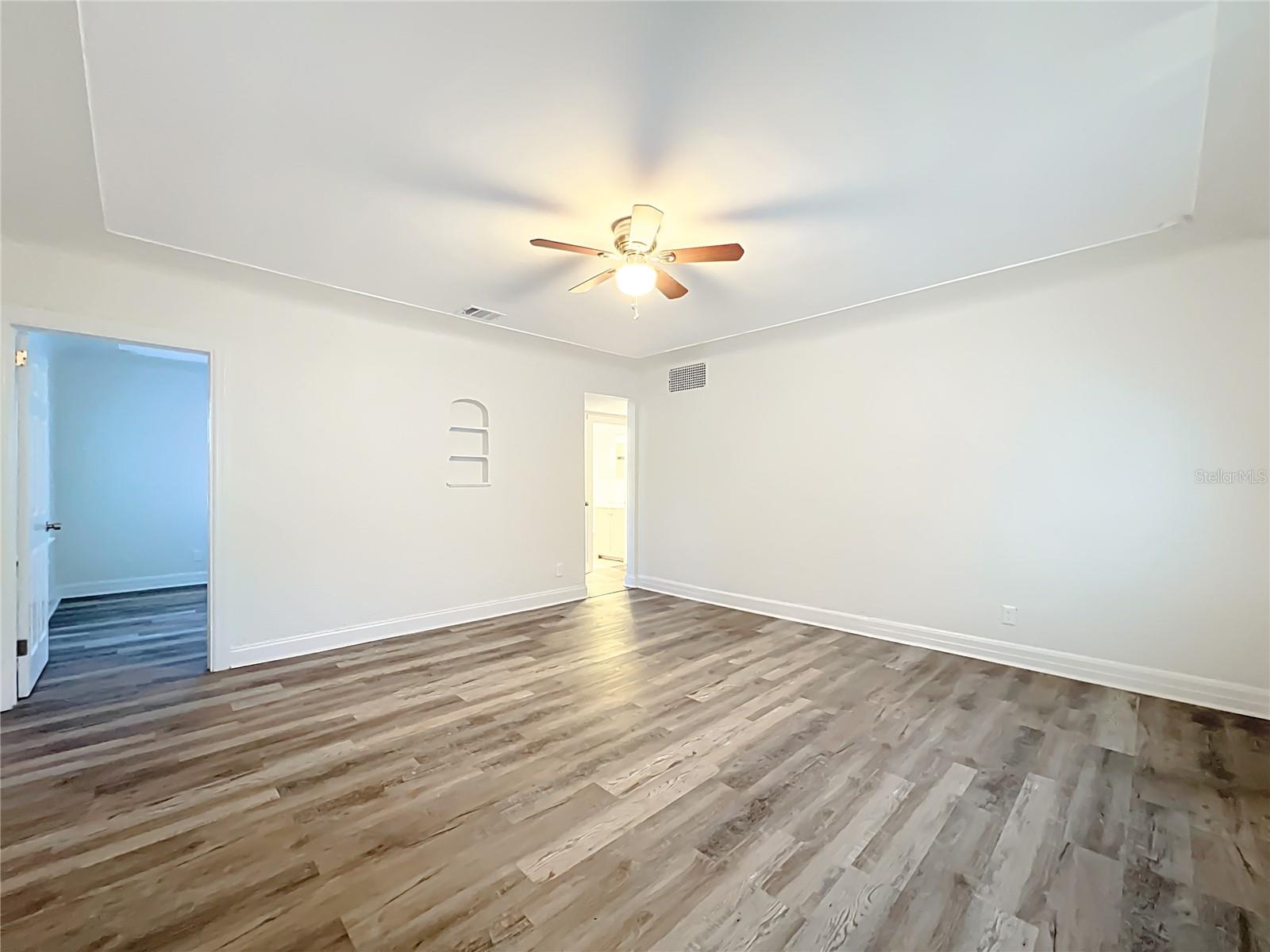 CROMWELL HEIGHTS - Residential