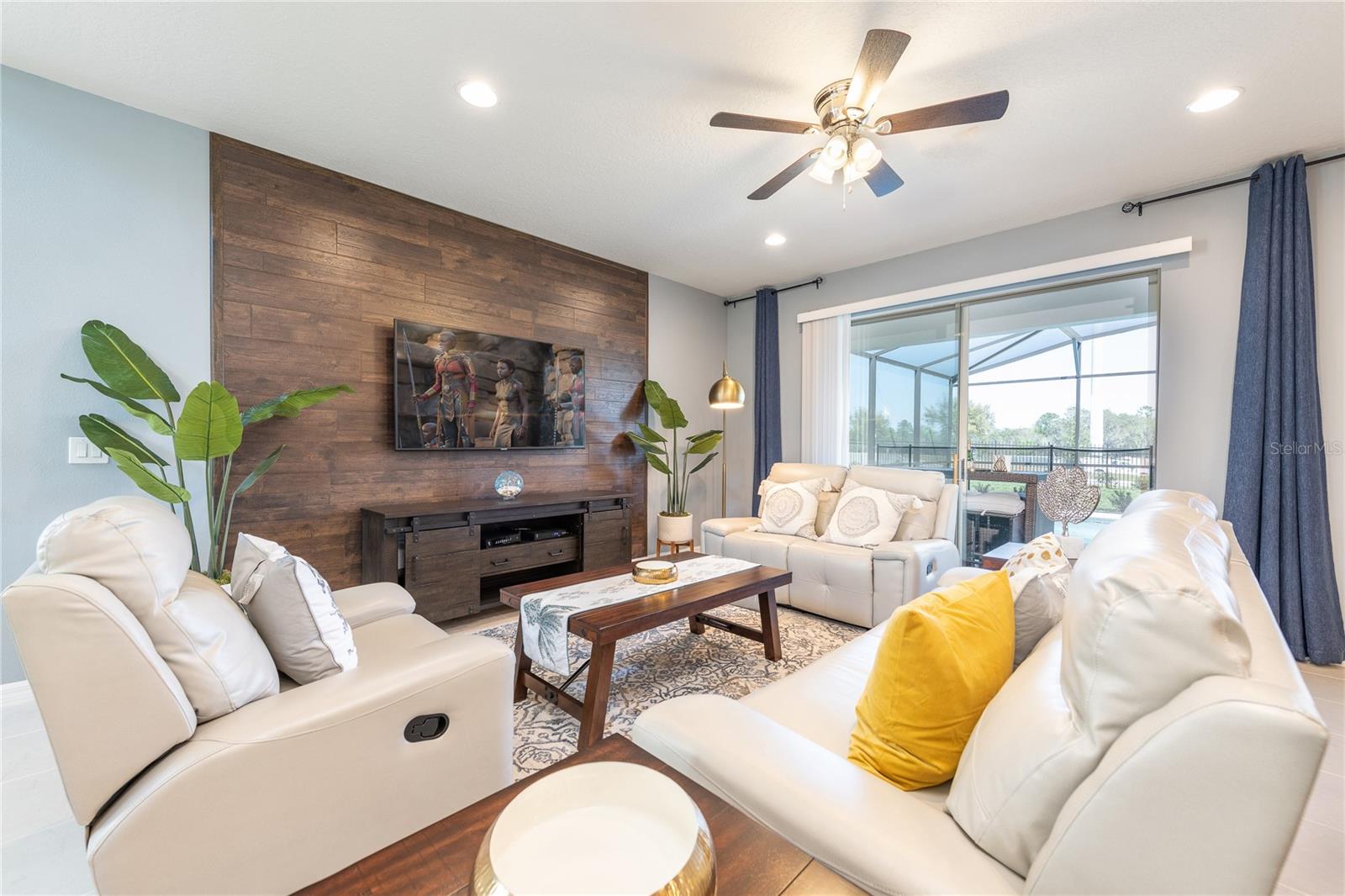 WINDSOR AT WESTSIDE PH 3A - Residential