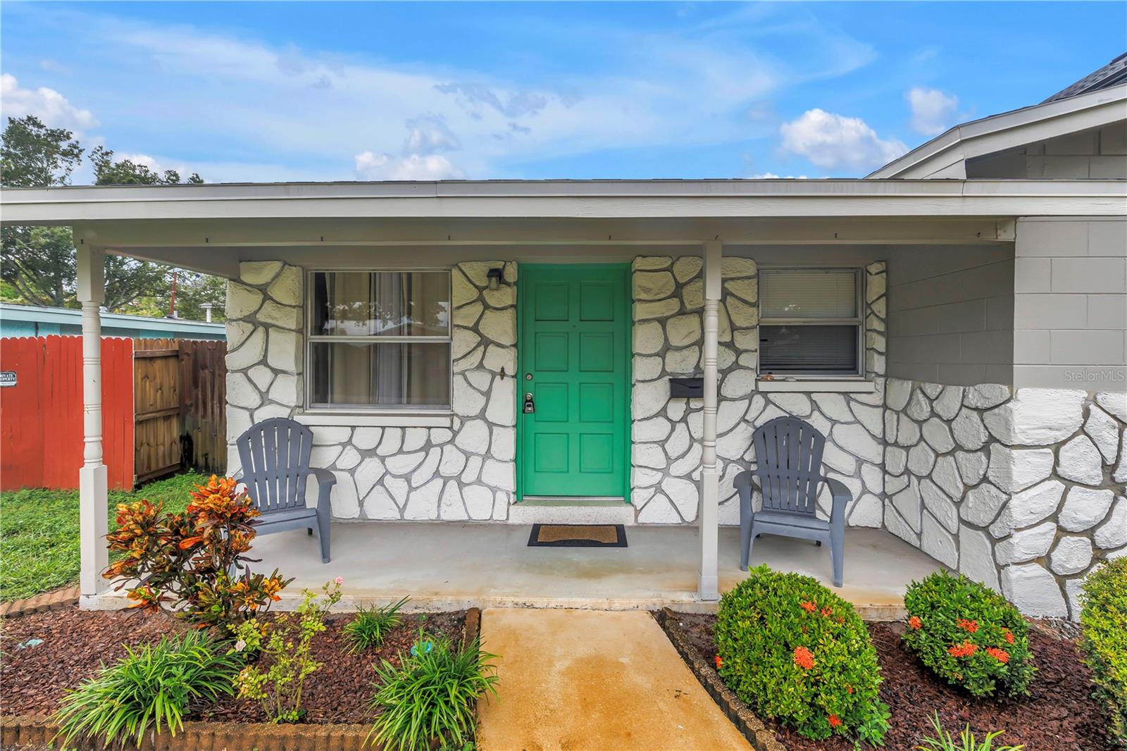 2511 QUINCY STREET S