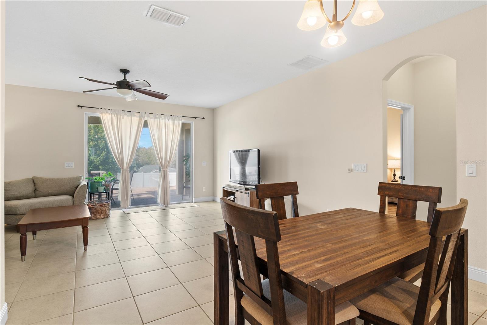 COVINGTON CHASE - Residential