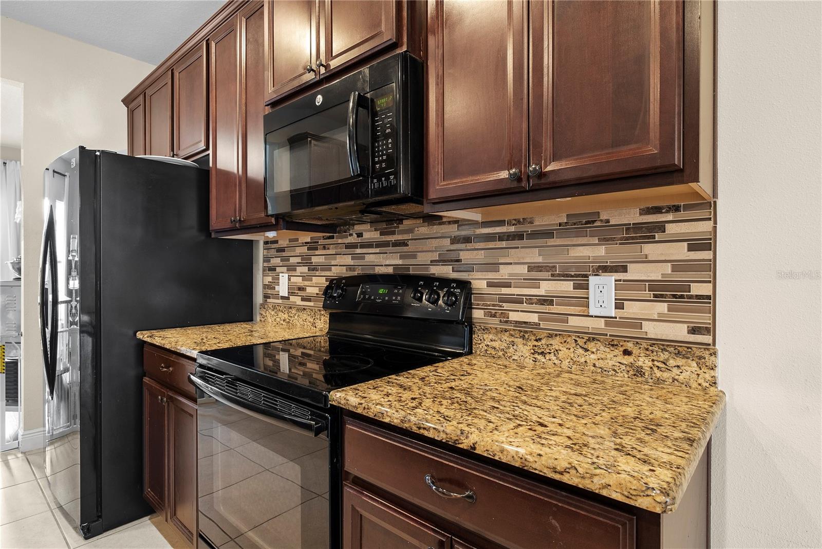 COVINGTON CHASE - Residential