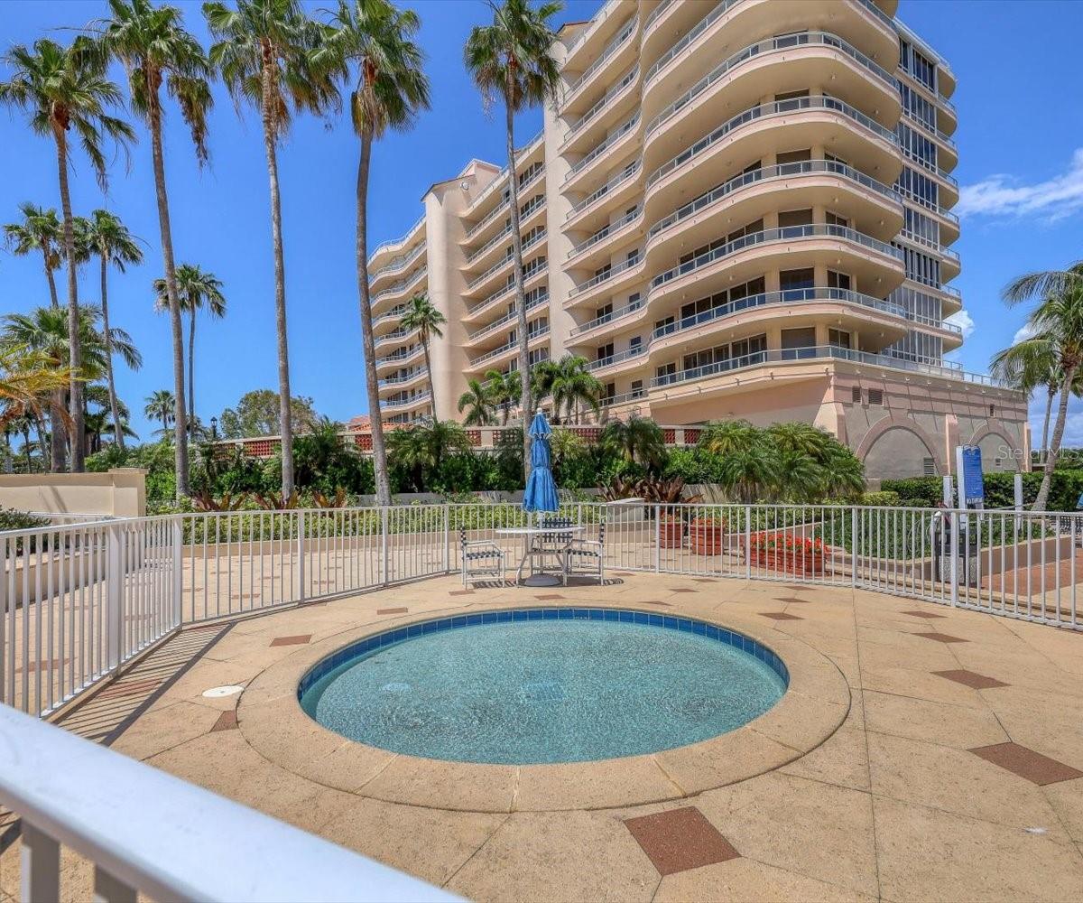 GRAND BAY 1 - Residential