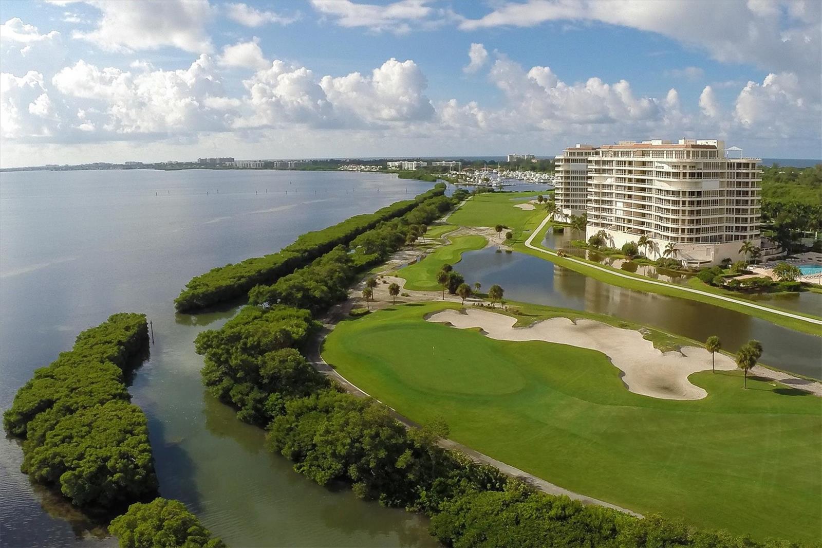 GRAND BAY 1 - Residential