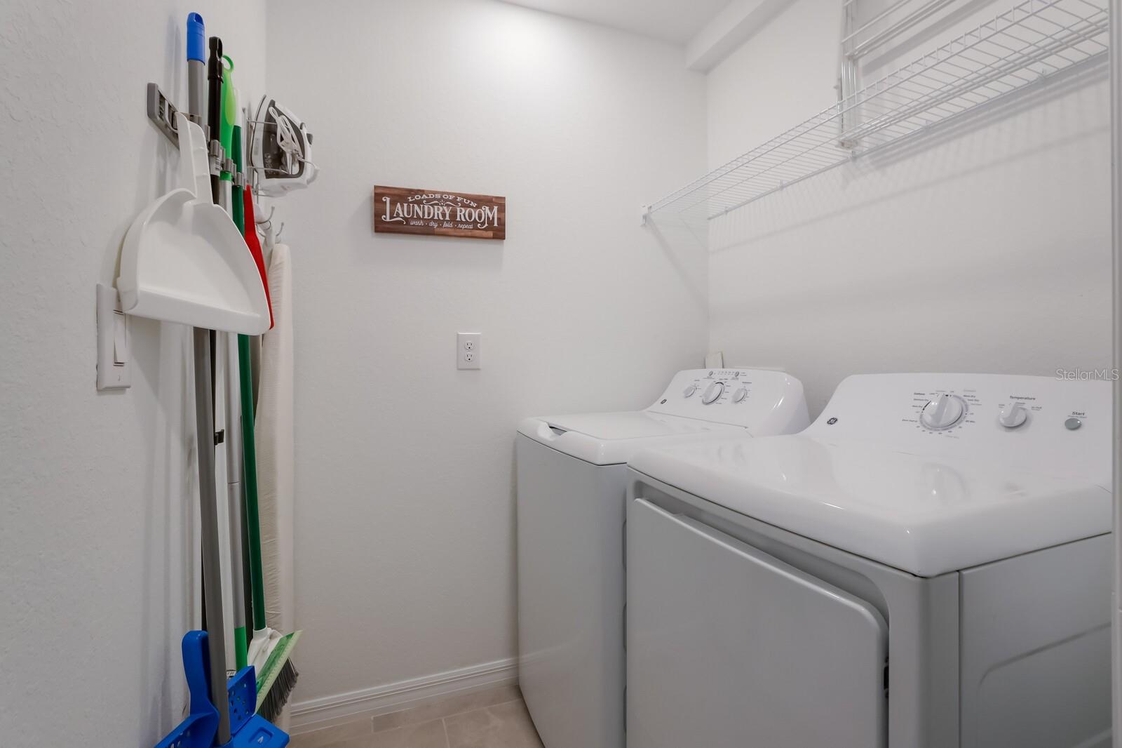 LAKEWOOD NATIONAL - Residential Lease