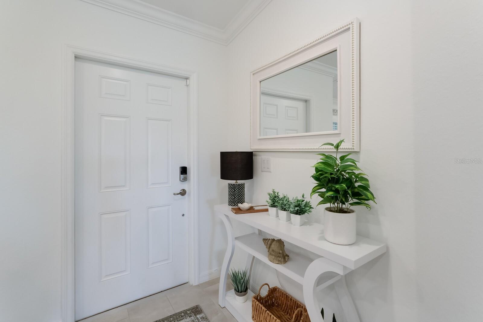 LAKEWOOD NATIONAL - Residential Lease