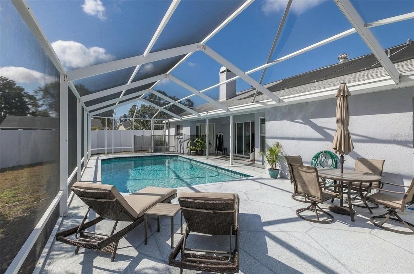 ELLINGTON ESTATES - Residential