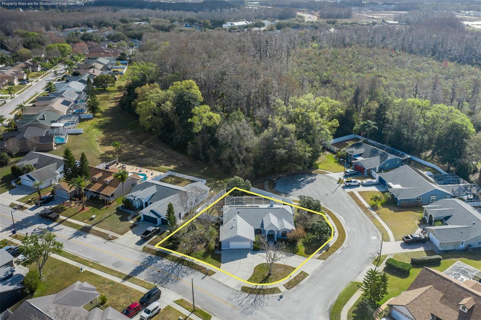 ELLINGTON ESTATES - Residential