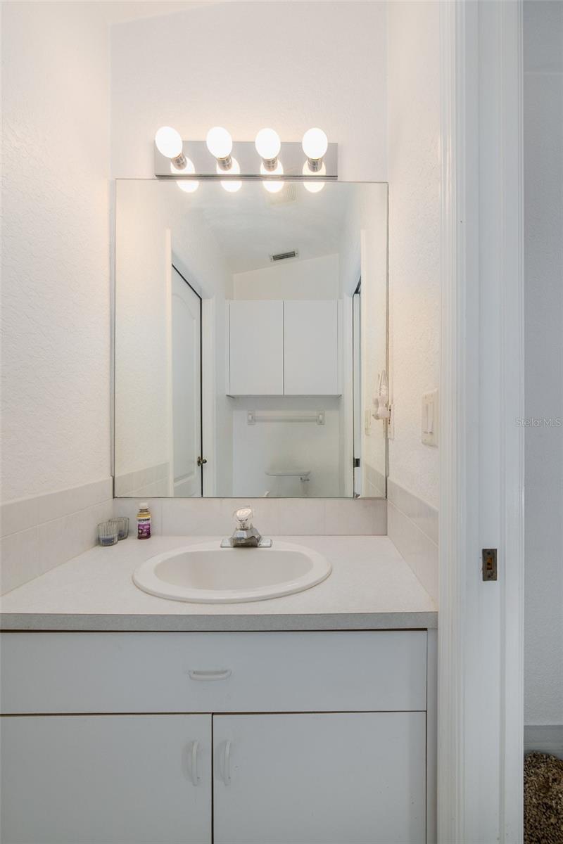 ELLINGTON ESTATES - Residential