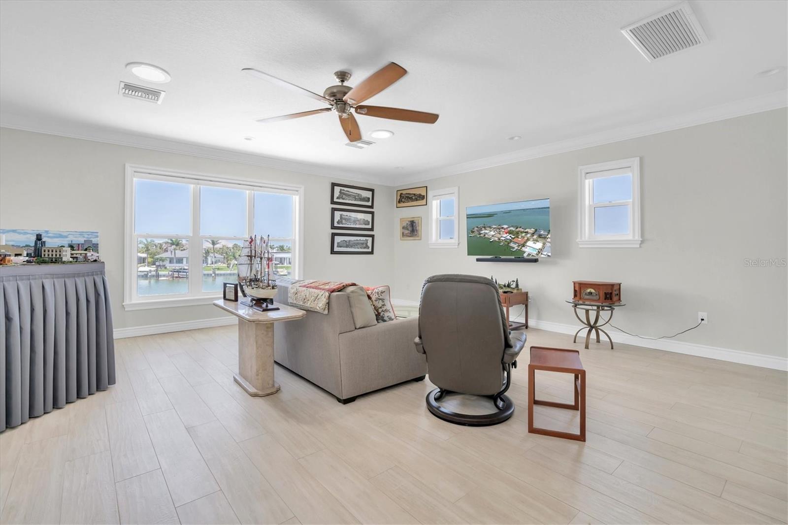 ISLAND ESTATES OF CLEARWATER UNITS 6D 7A 7C - Residential