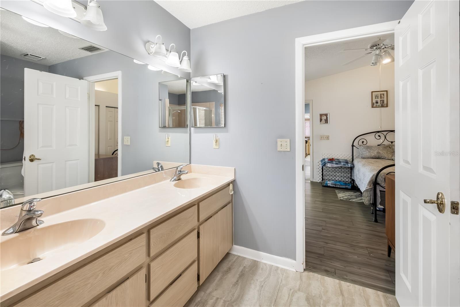 DEERWOOD REP BLK 20 PINE LAKES GOLF COURSE - Residential