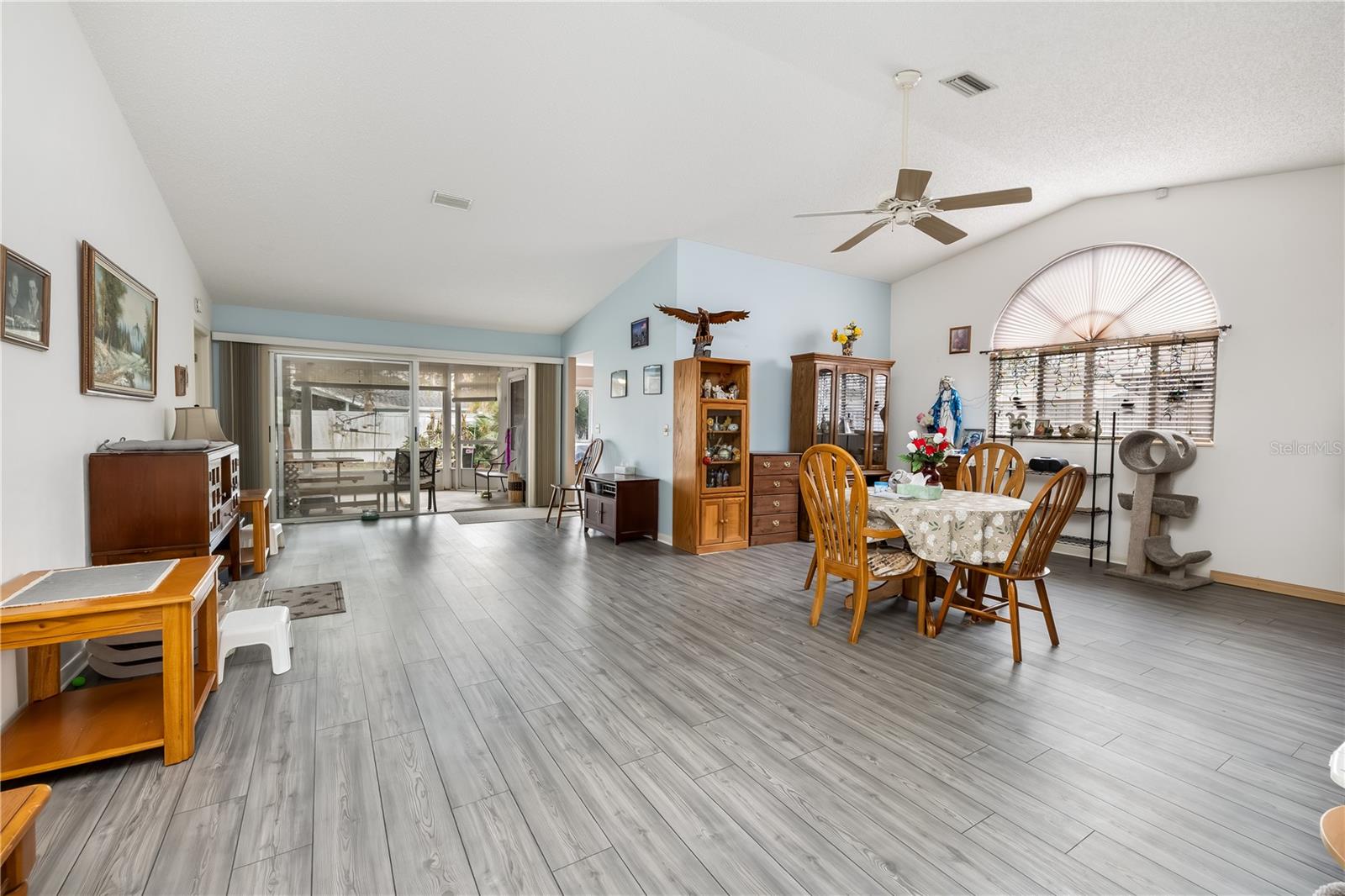 DEERWOOD REP BLK 20 PINE LAKES GOLF COURSE - Residential